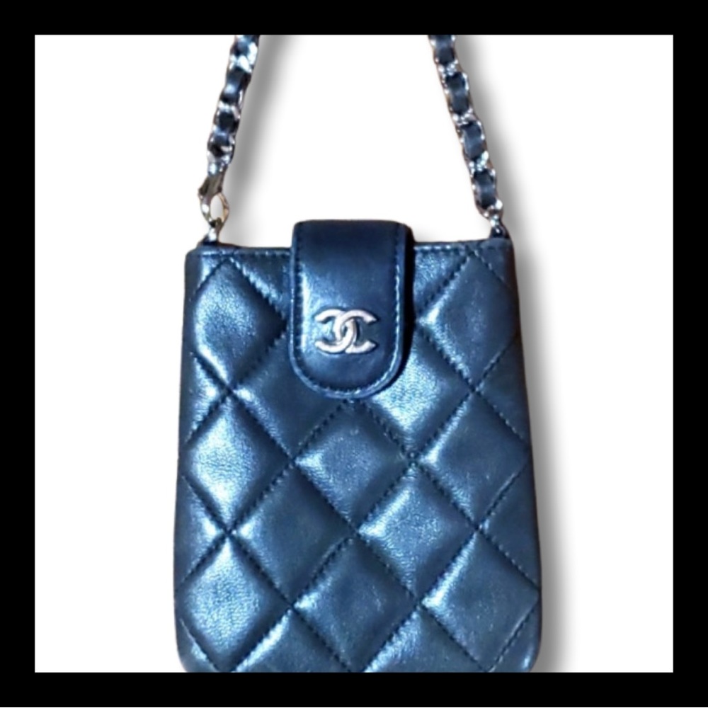 Chanel vintage small bag - Picture 2 of 15
